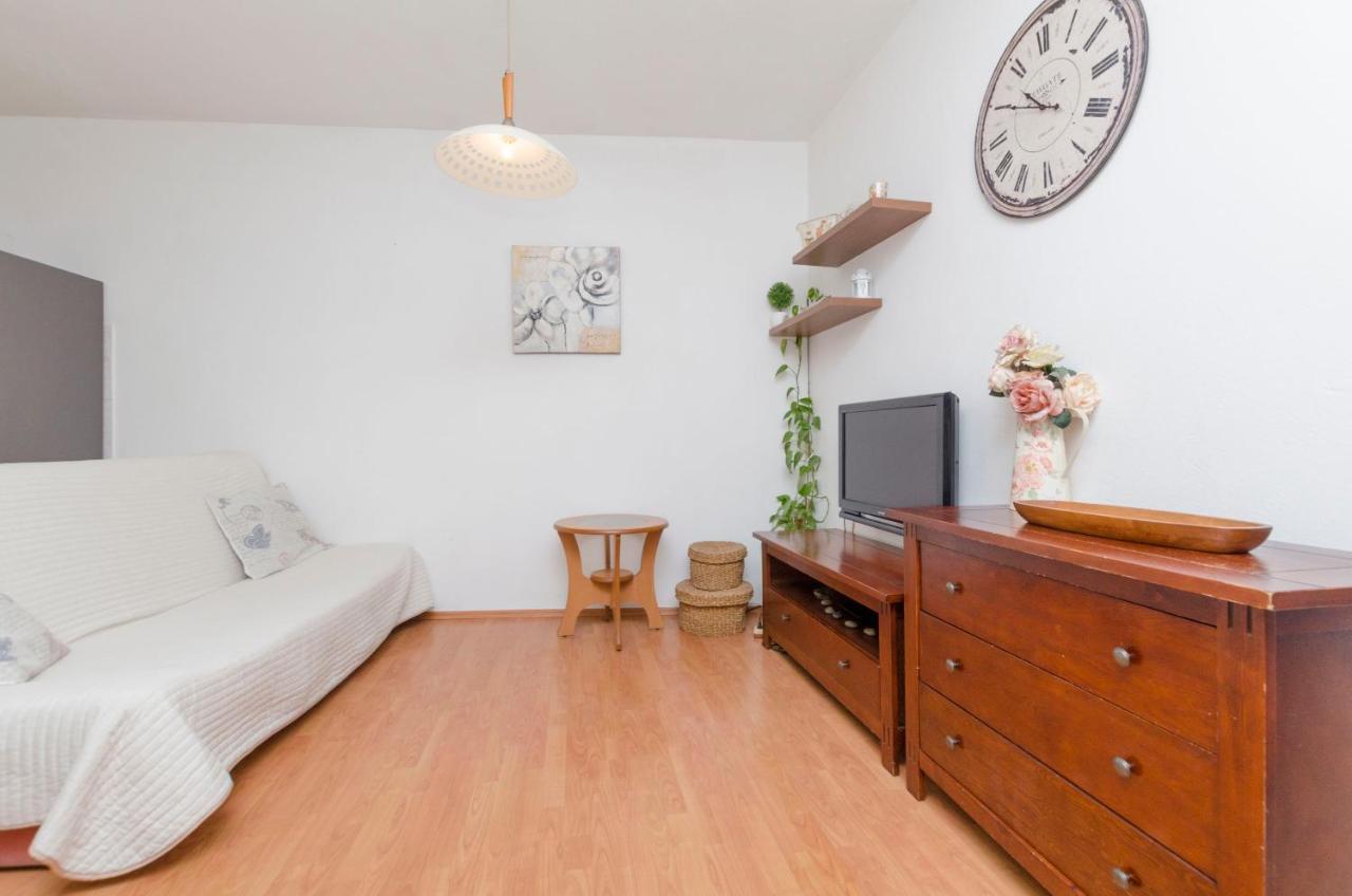 Apartments Dasa Primosten Luaran gambar